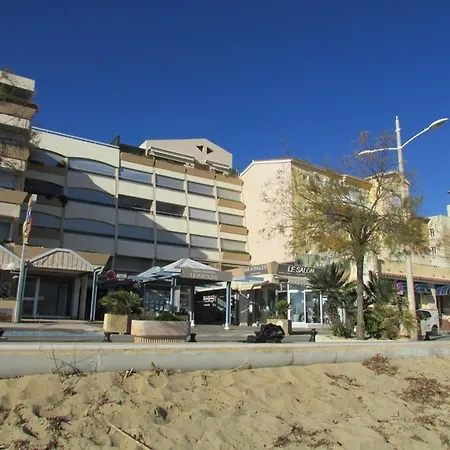 Face Avec Clim, Wifi, Parking Privé, Terrasse Ensoleillée - Fr-1-803-50 Appartement